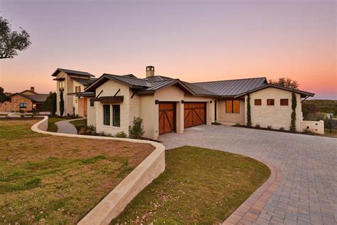 stucco bottom metal top house|stucco house with metal roof.